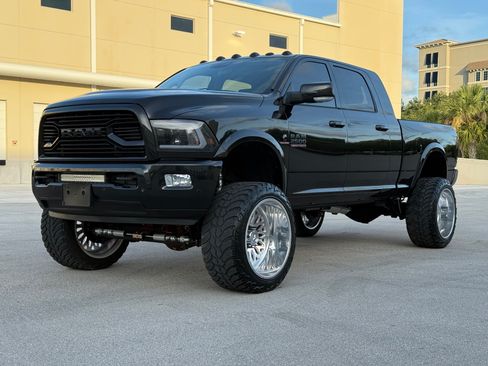 Used 2018 RAM 2500 4x4 Mega Cab Big Horn image 5
