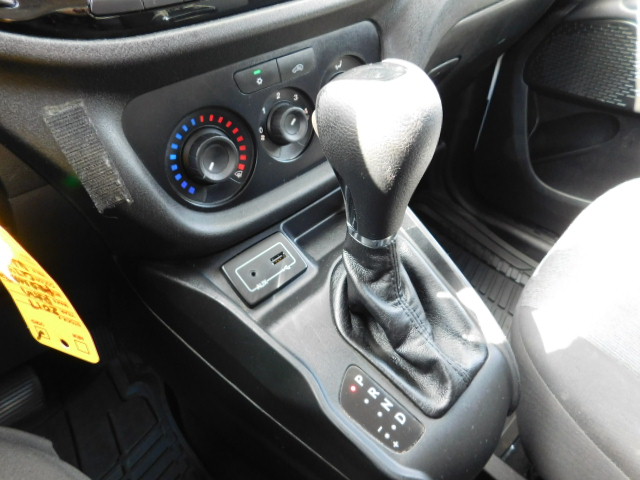 Used 2017 RAM ProMaster City SLT Wagon FWD image 15