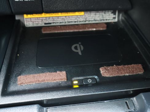 Used 2018 Toyota Camry XSE image 23