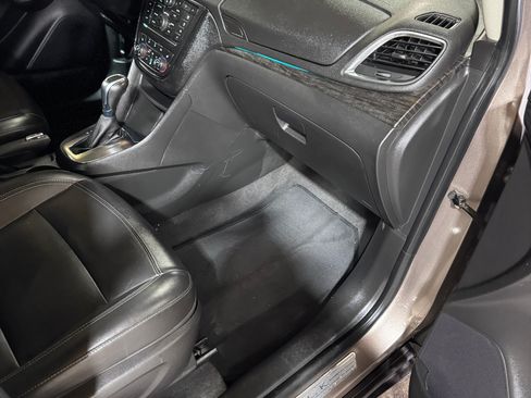 Used 2015 Buick Encore Leather image 24