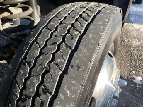 Used 2017 Ford F450 image 16