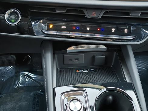 New 2026 Buick Envision Avenir image 22