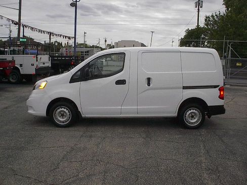 Used 2020 Nissan NV200 S FWD image 7