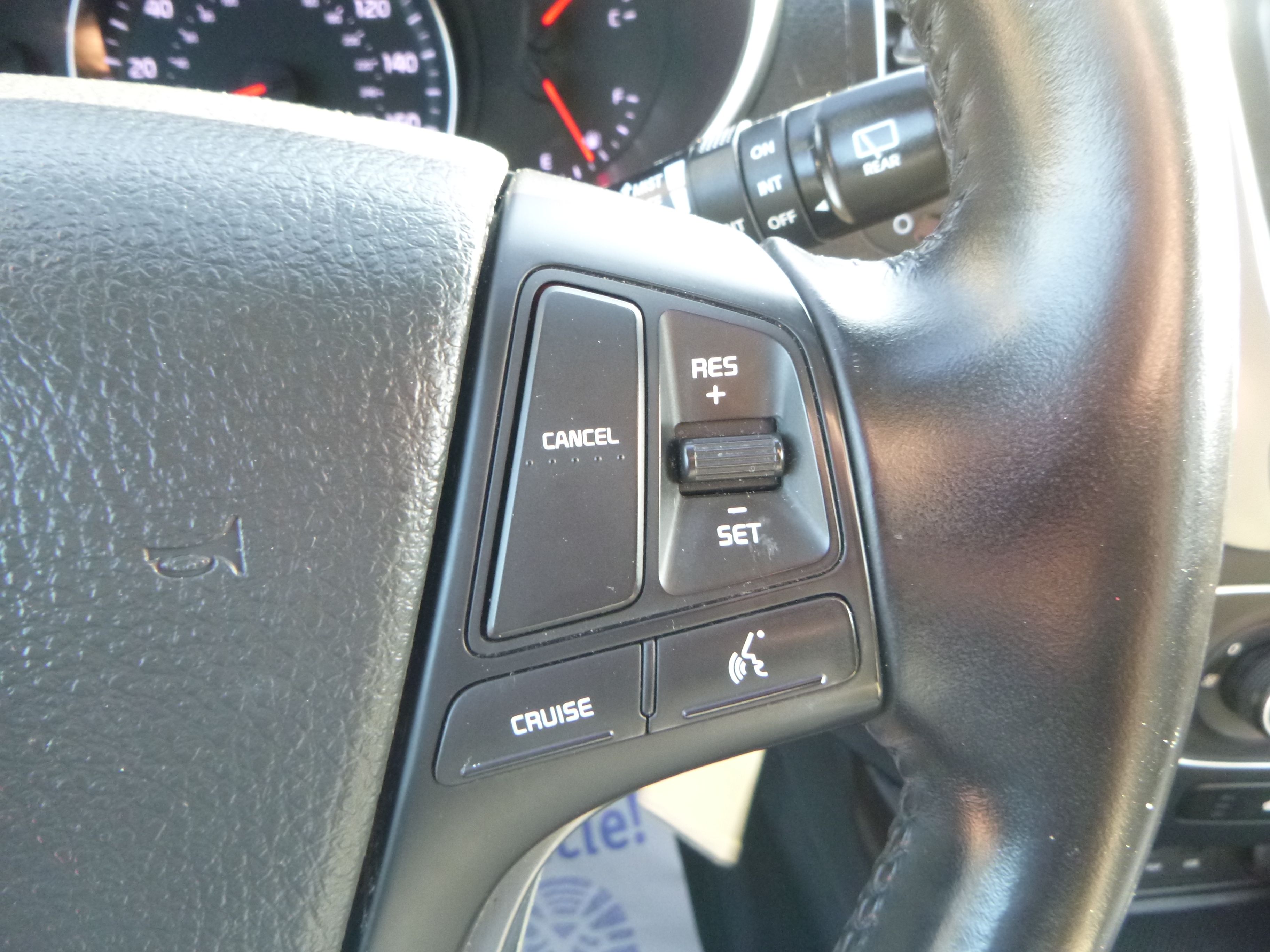 Used 2014 Kia Sorento FWD LX image 20