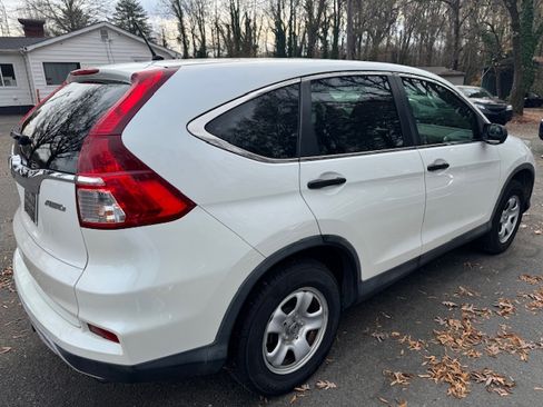 Used 2015 Honda CR-V LX image 2