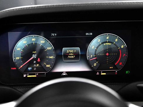 Used 2020 Mercedes-Benz S 450 image 24