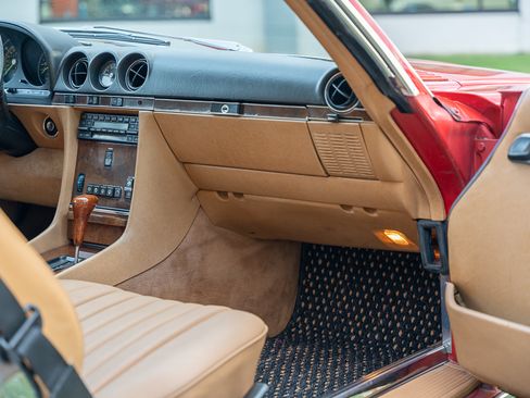 Used 1987 Mercedes-Benz 560 SL image 76