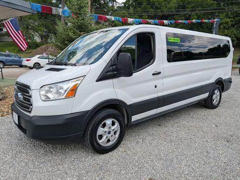Used 2018 Ford Transit 350 148 Low Roof Wagon RWD image 1