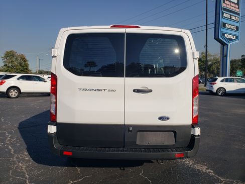 Used 2024 Ford Transit 250 image 5