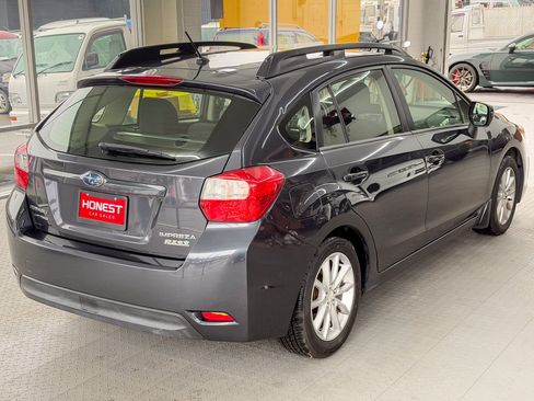 Used 2013 Subaru Impreza 2.0i Premium image 4