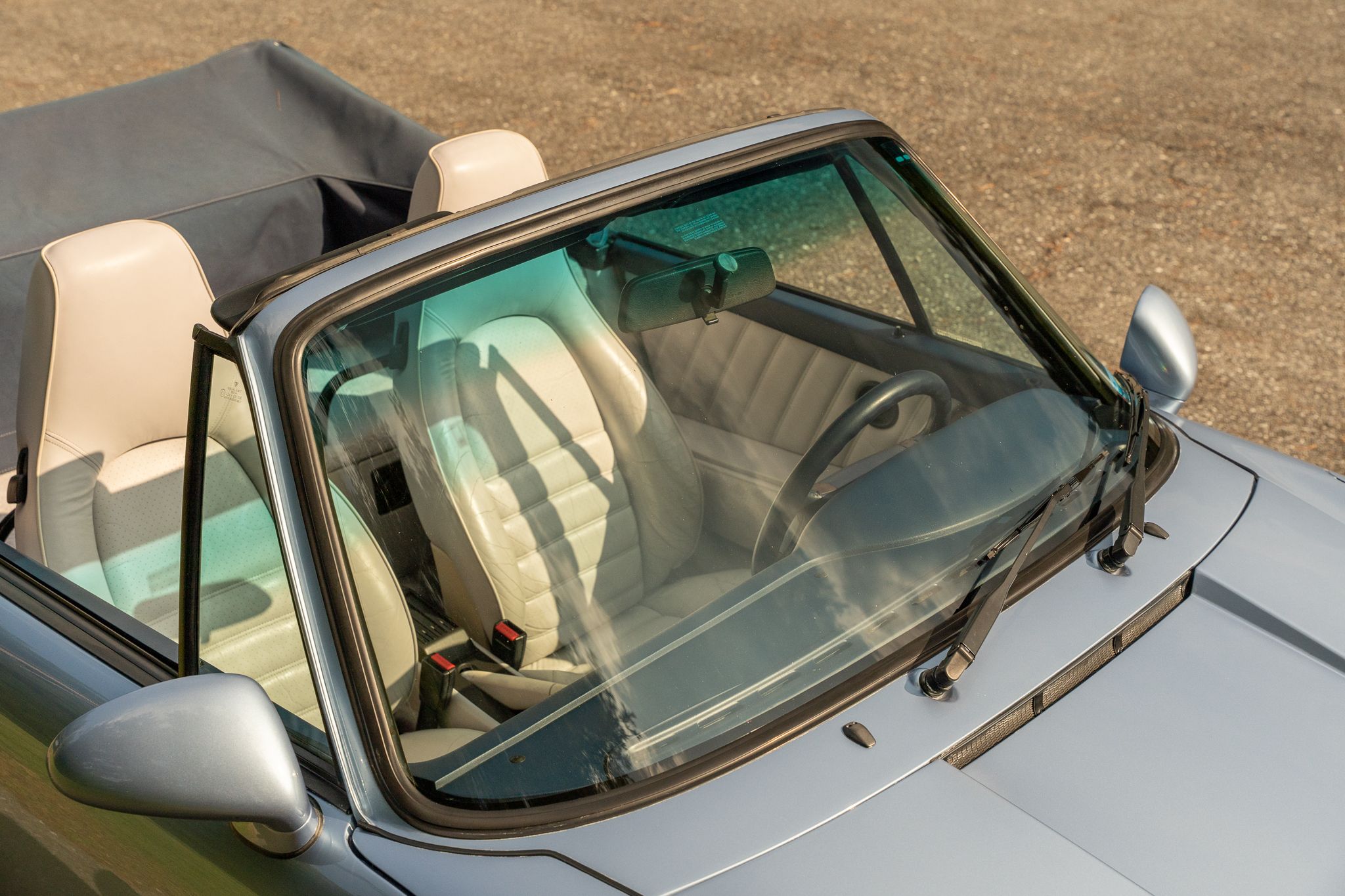 Used 1992 Porsche 911 Cabriolet image 44