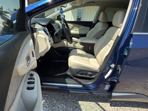 Used 2022 Nissan Murano SL image 4