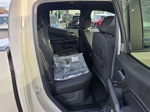 New 2026 GMC Canyon Elevation image 26