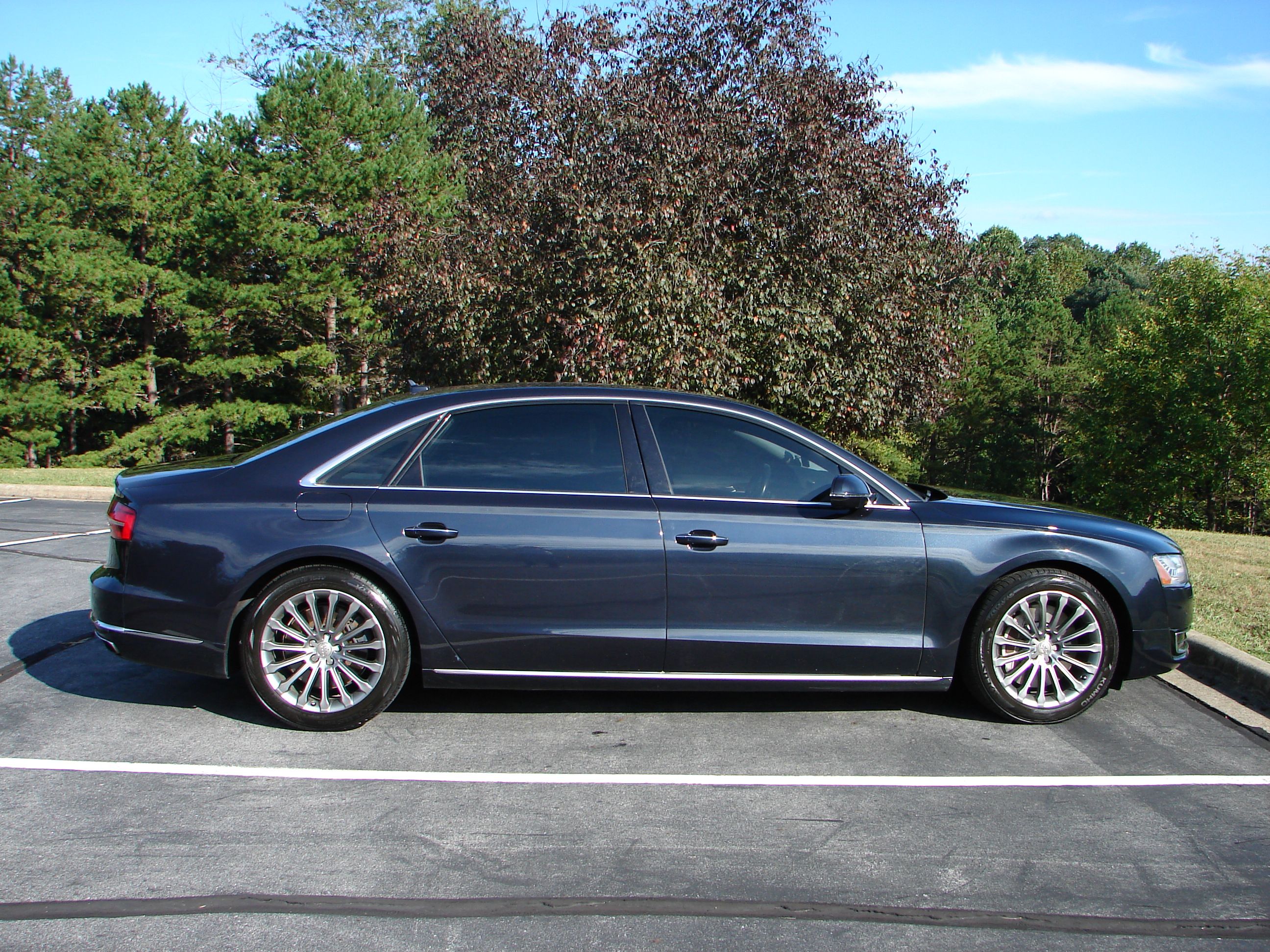 Used 2015 Audi A8 L 4.0T AWD/4WD image 11