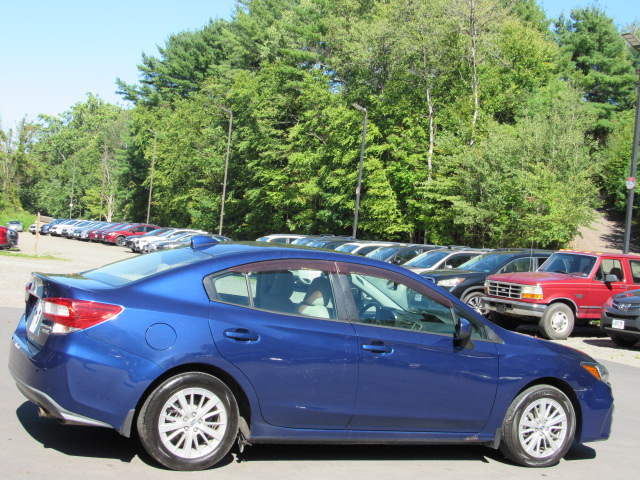Used 2017 Subaru Impreza 2.0i Premium Sedan AWD/4WD image 24