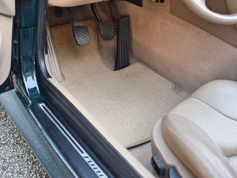 Used 1998 BMW Z3 2.8 image 32