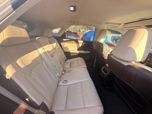 Used 2016 Lexus RX 350 image 11