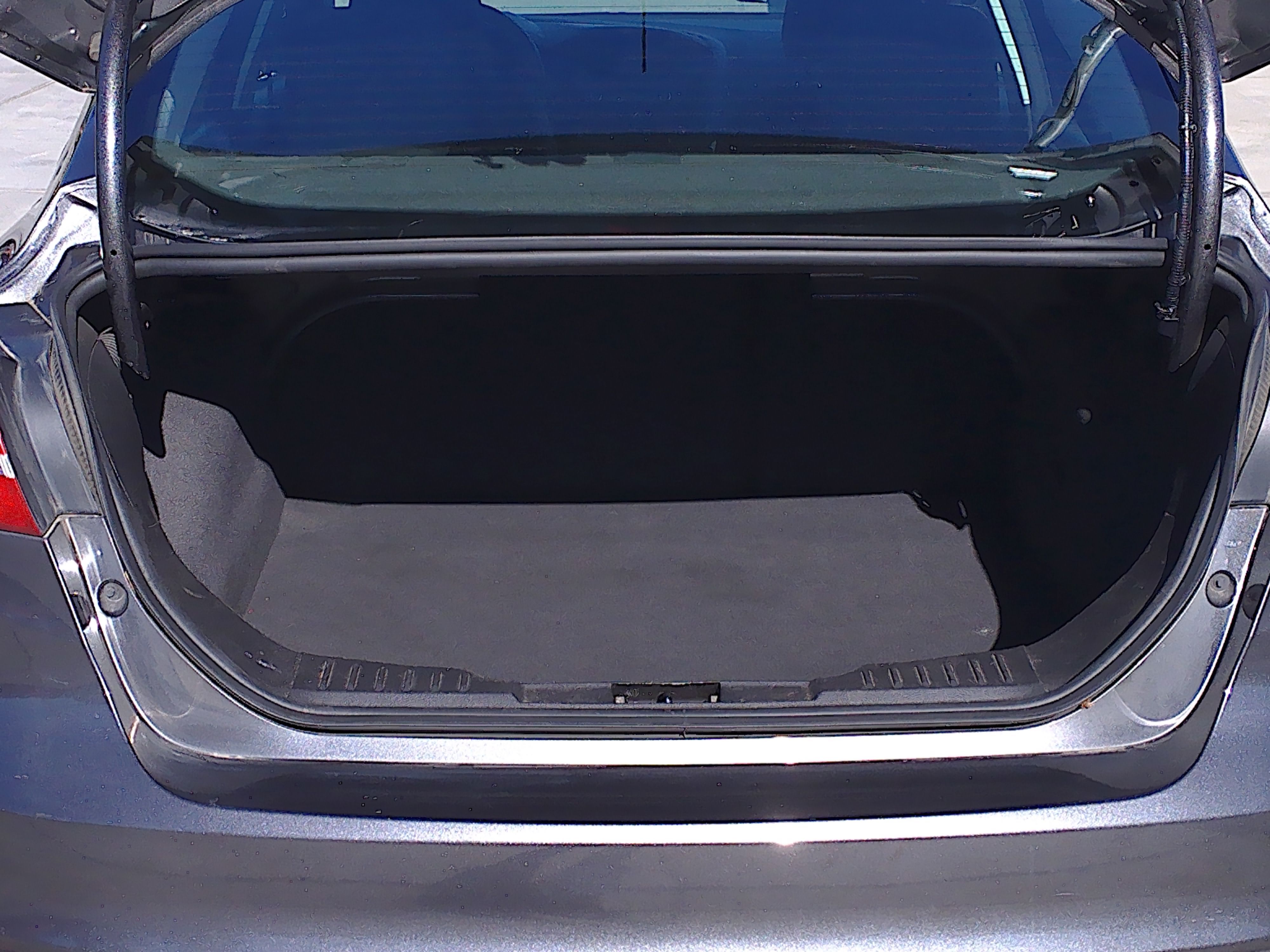Used 2015 Ford Focus S FWD image 13