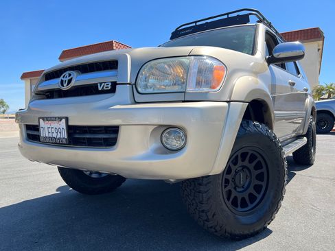 Used 2007 Toyota Sequoia Limited image 4