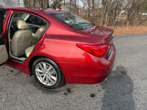 Used 2015 INFINITI Q50 Premium image 39