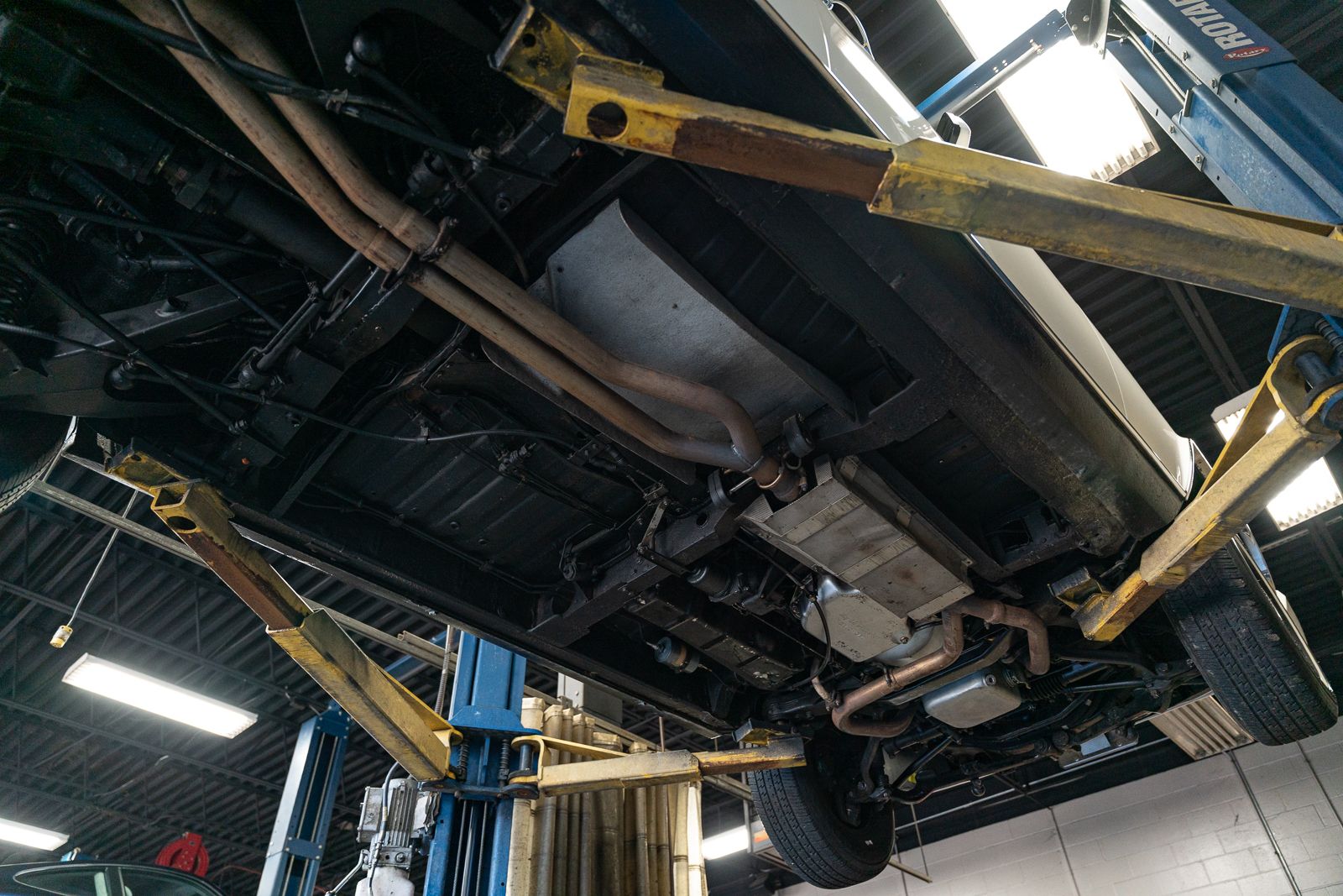 Used 1989 Bentley Continental RWD image 85
