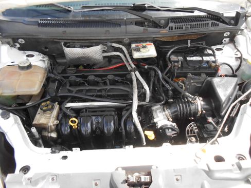 Used 2010 Ford Transit Connect XL image 21