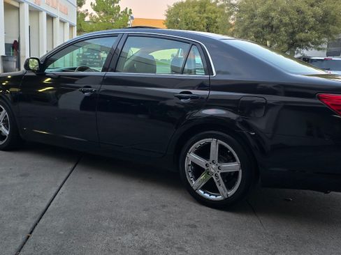 Used 2005 Toyota Avalon Limited image 11