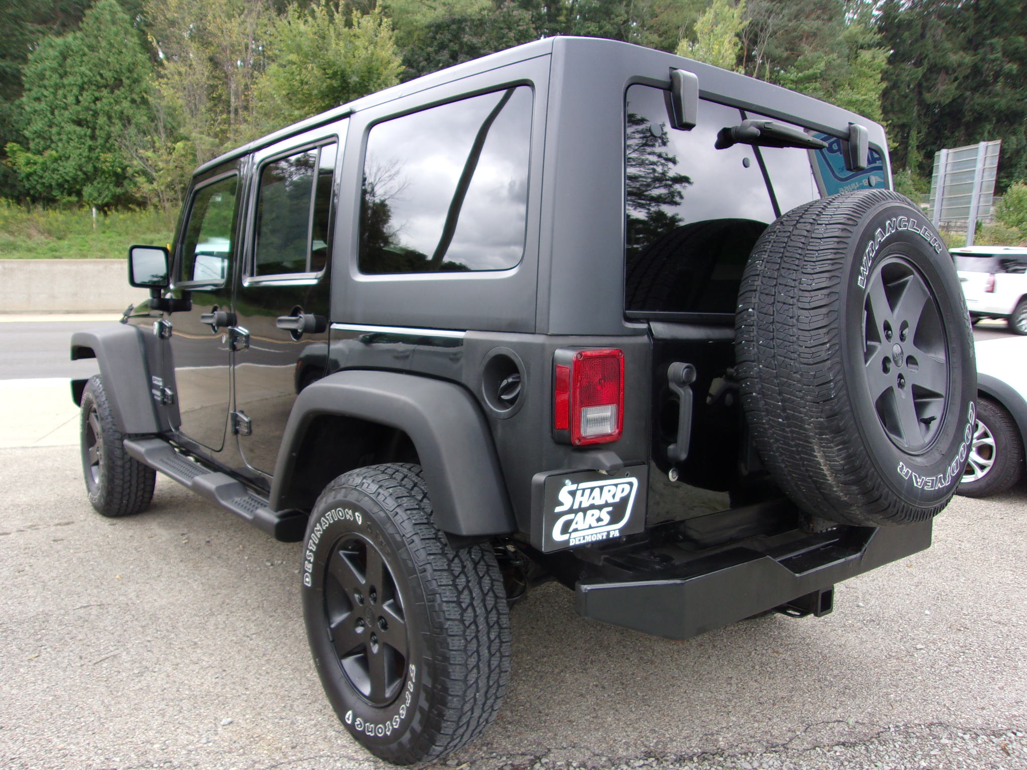 Used 2013 Jeep Wrangler 4WD Unlimited Sport image 5