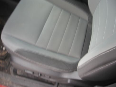 Used 2015 Ford Escape SE image 8