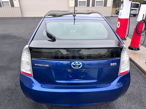 Used 2011 Toyota Prius Two image 5