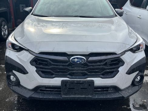 Used 2024 Subaru Crosstrek 2.0i Premium image 1