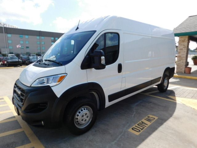 Used 2024 RAM ProMaster 2500 159 High Roof FWD image 4