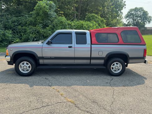 Used 1995 Dodge Dakota 4x4 Club Cab image 3