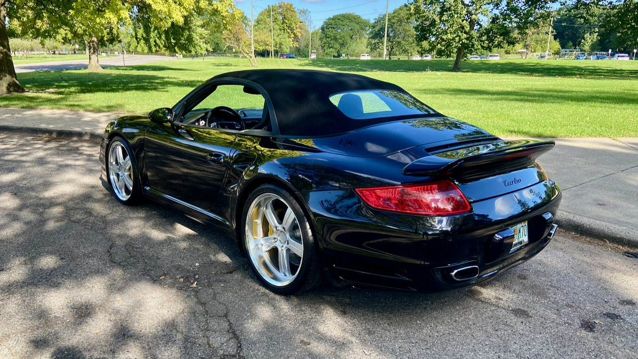 Used 2008 Porsche 911 Turbo 4 Cabriolet AWD/4WD image 9