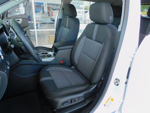 Used 2025 Chevrolet Blazer FWD LT w/ 2LT image 15