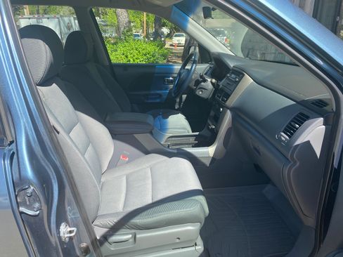 Used 2006 Honda Pilot LX image 10