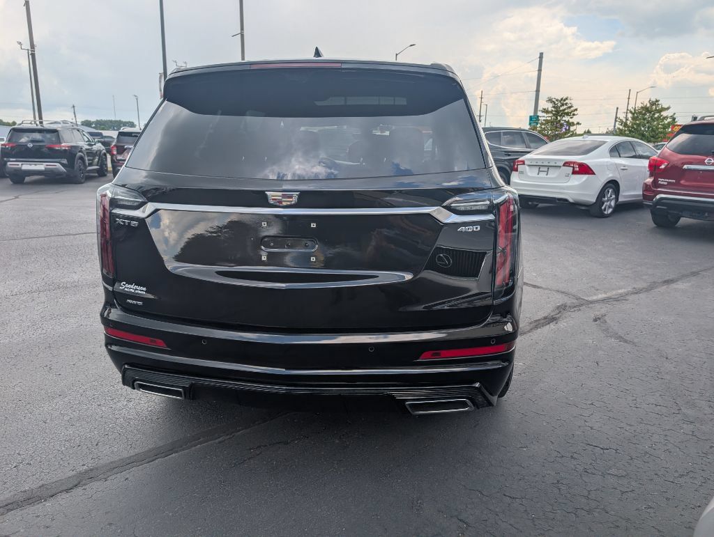 Used 2024 Cadillac XT6 AWD Sport image 5