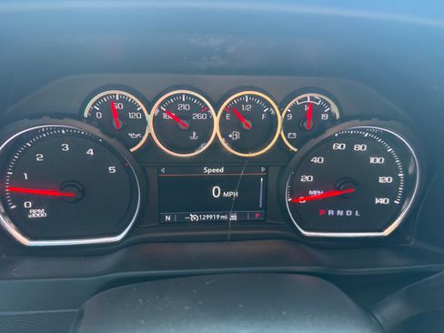 Used 2022 Chevrolet Silverado 2500 4x4 Crew Cab LT image 14