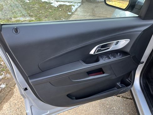 Used 2016 Chevrolet Equinox LS image 4