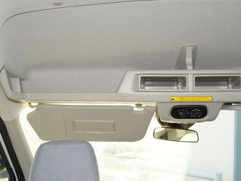 Used 2017 Ford Transit 350 image 13