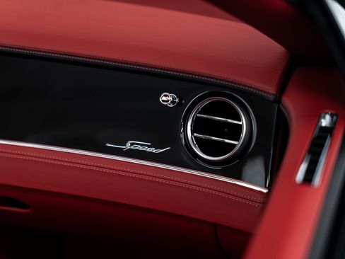 Used 2025 Bentley Continental GTC Speed image 29