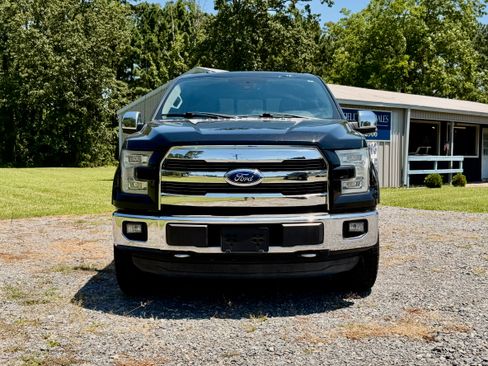 Used 2015 Ford F150 4x4 SuperCrew image 4