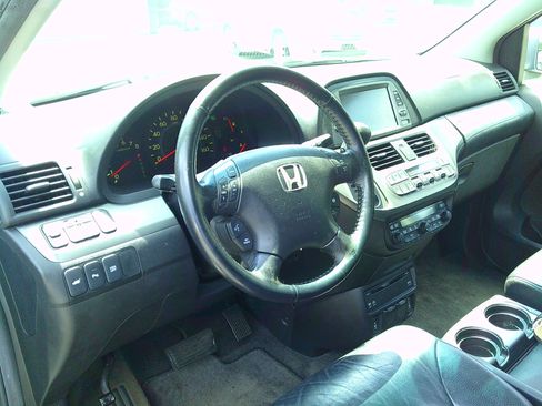 Used 2006 Honda Odyssey Touring image 8