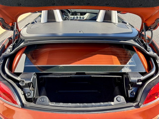 Used 2014 BMW Z4 sDrive28i RWD image 32