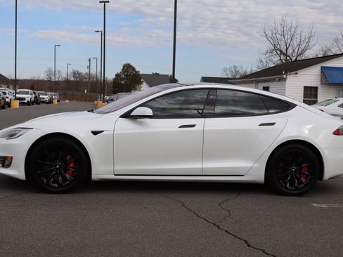 Used 2019 Tesla Model S 100D image 6