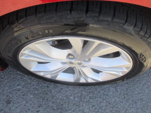 Used 2014 Chevrolet Impala LT w/ 1LT FWD image 17