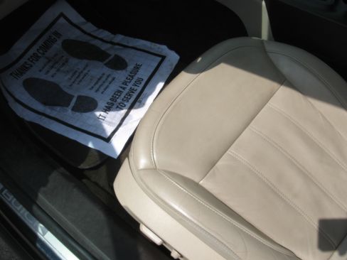 Used 2013 Buick Regal Premium FWD image 10
