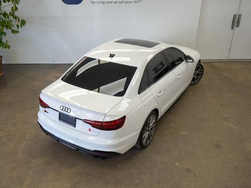Used 2023 Audi S4 Premium Plus image 32
