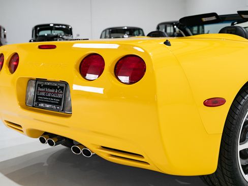 Used 2002 Chevrolet Corvette image 43