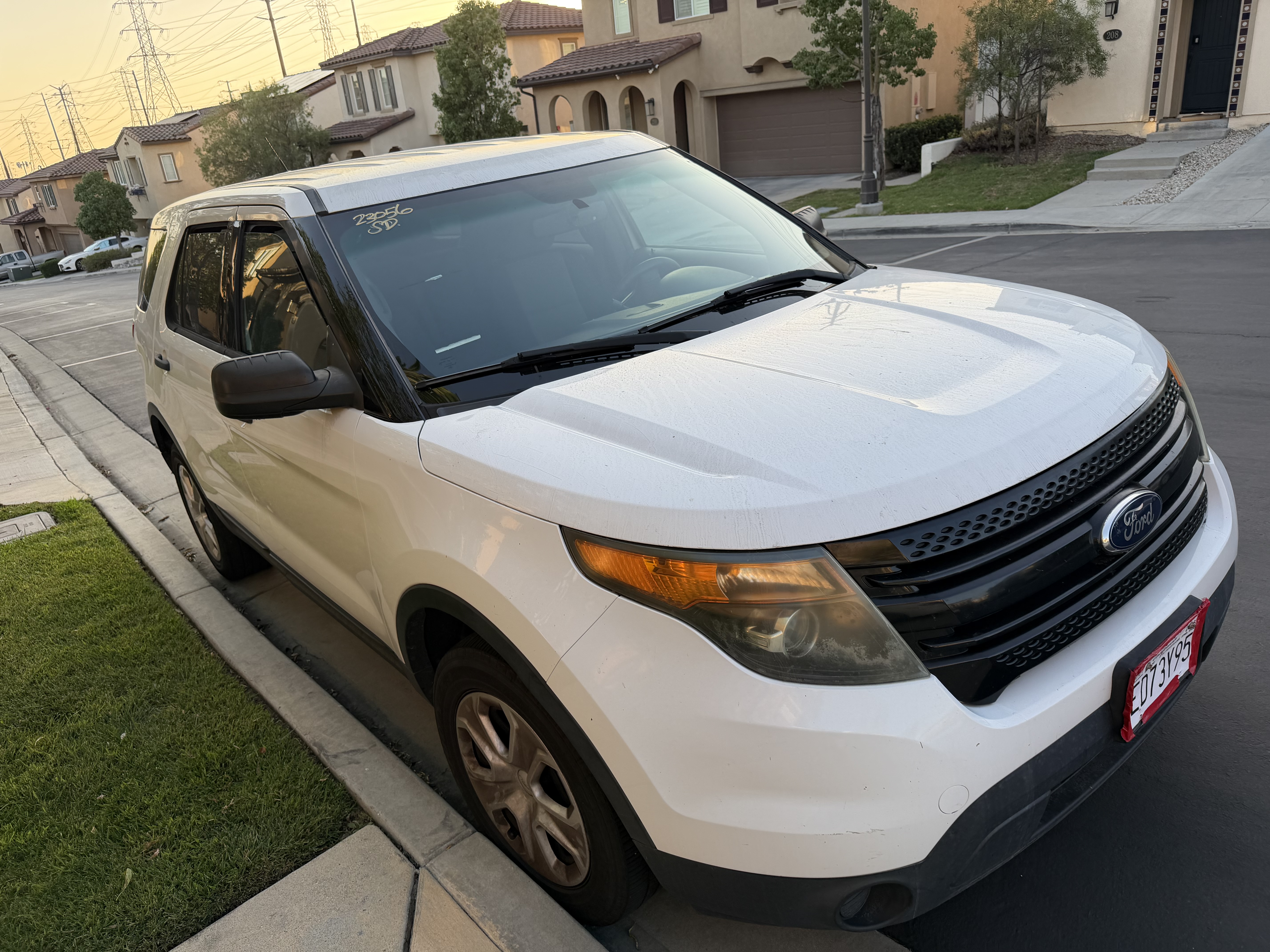 Used 2015 Ford Explorer AWD 4-Door image 3